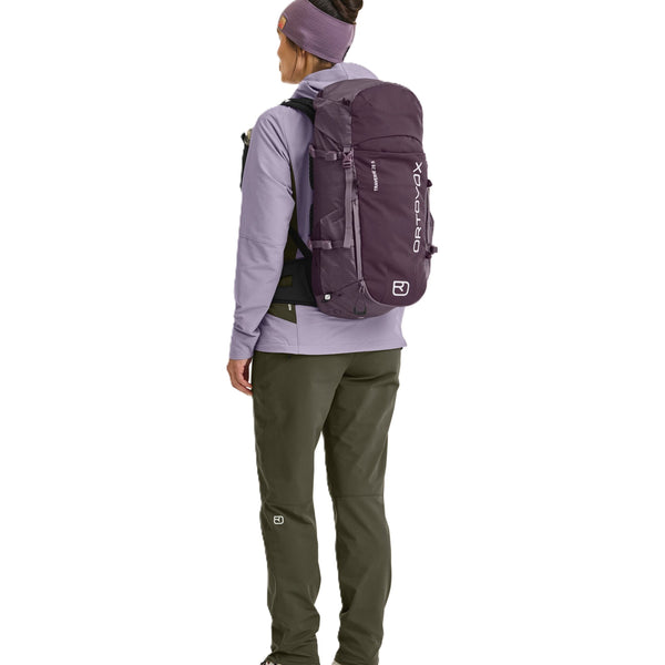 ORTOVOX TRAVERSE 28 S NUOVO MODELLO 2025 - DISPONIBILE IN 2 COLORI