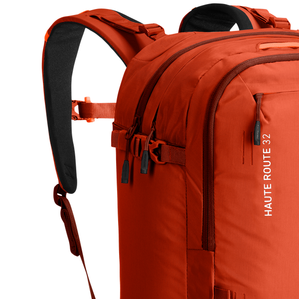 ORTOVOX HAUTE ROUTE 32 ZAINO 32 LITRI DA SCIALPINISMO E ALPINISMO COMODO E VERSATILE - DISPONIBILE IN 4 COLORI!