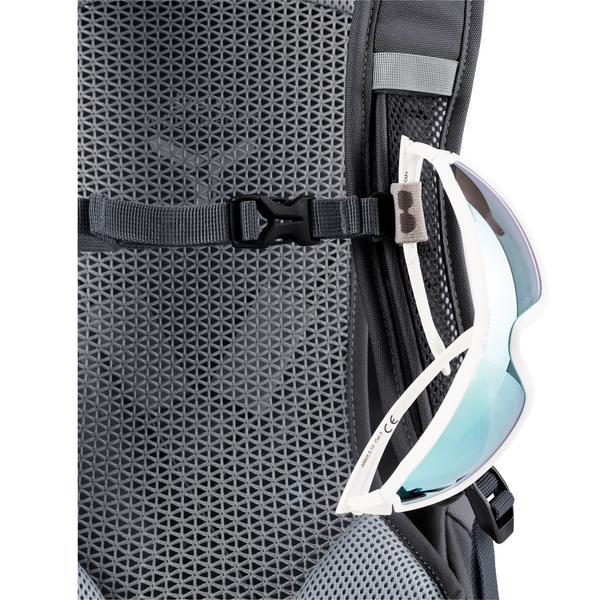 DEUTER AC LITE 16 ZAINO 16 LITRI DA TREKKING GIORNALIERO LEGGERO E COMPATTO - DISPONIBILE IN 3 COLORI - PROMO -20%!