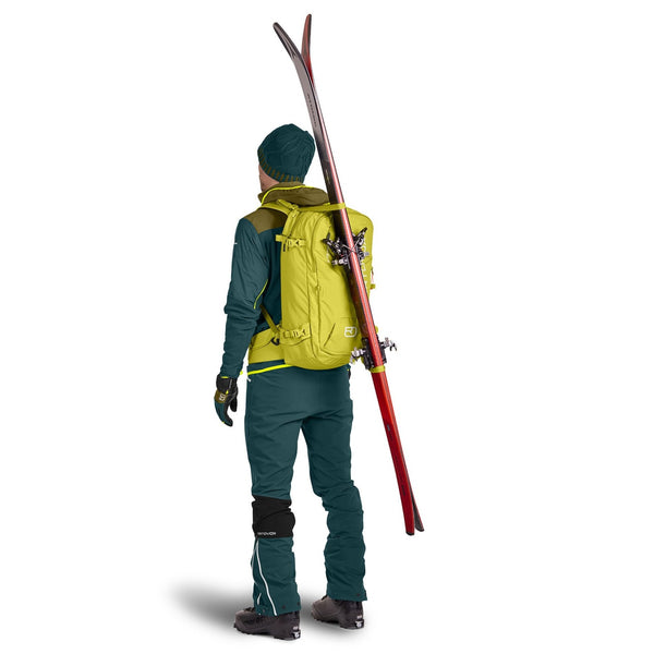 ORTOVOX HAUTE ROUTE 32 ZAINO 32 LITRI DA SCIALPINISMO E ALPINISMO COMODO E VERSATILE - DISPONIBILE IN 4 COLORI!