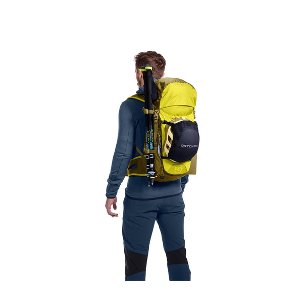 ORTOVOX TRAVERSE 30 ZAINO DA ALPINISMO COMODO E VERSATILE - DISPONIBILE IN VARI COLORI