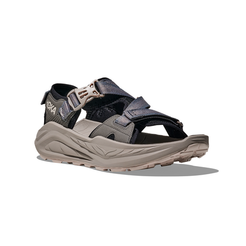ABBIGLIAMENTO E SCARPE