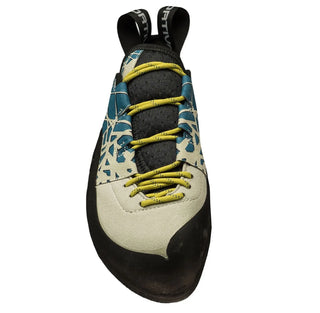 LA SPORTIVA KATAKI SCARPETTA DA ARRAMPICATA VERSATILE E PERFORMANTE LACCI