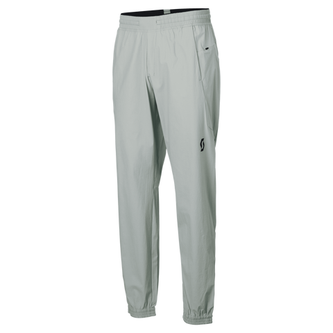 ABBIGLIAMENTO E SCARPE