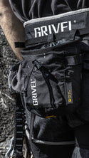 GRIVEL CLIMBING CHALK BAG Sacchetto porta-magnesite ergonomico per arrampicata indoor e outdoor.